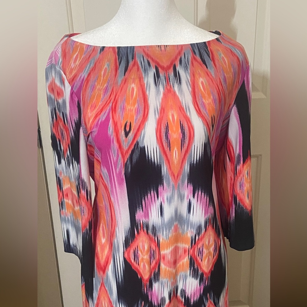 Dress - Picture 2 of 3